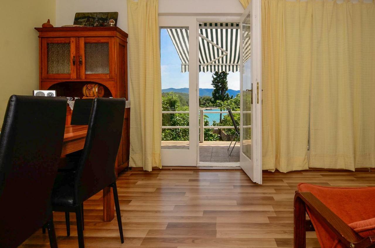 Holiday Home Ловіште Екстер'єр фото