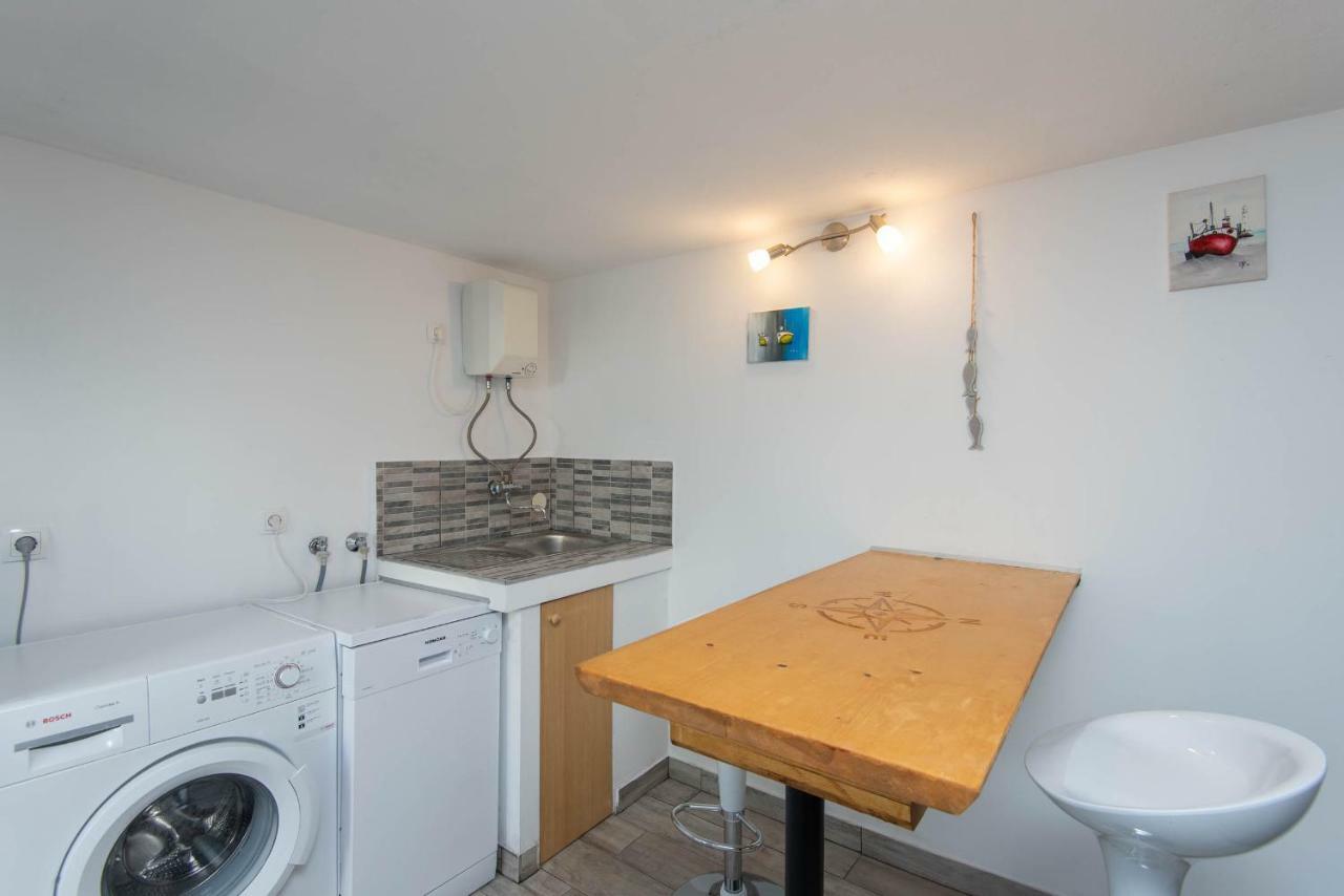 Holiday Home Ловіште Екстер'єр фото