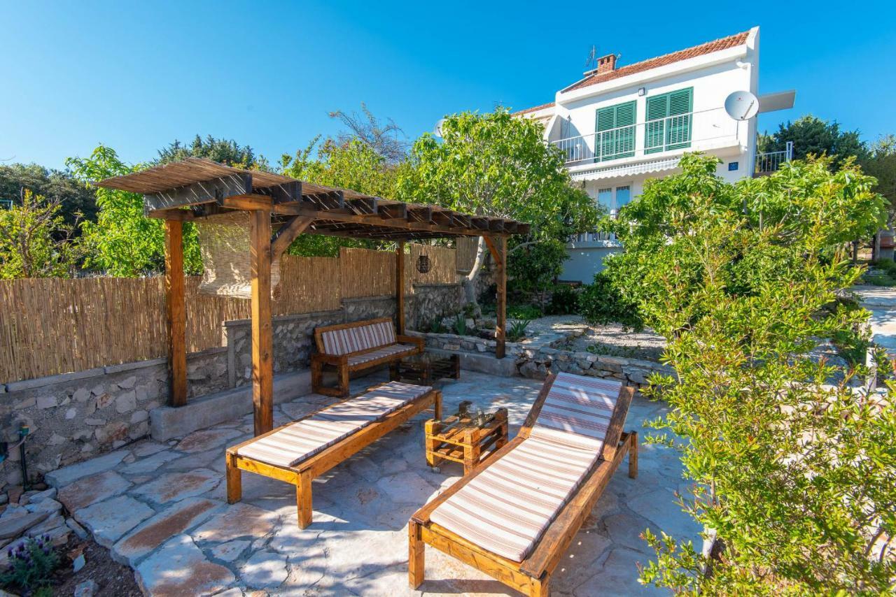 Holiday Home Ловіште Екстер'єр фото
